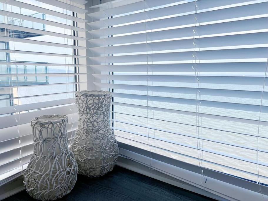 Stylish Seaview One-Bedroom Apt سوانسي المظهر الخارجي الصورة